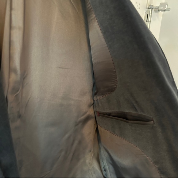 Paul Smith Velvet Dinner Jacket - Picture 4 of 7